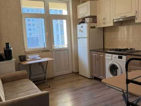 1 otaqlı yeni tikili - Şah İsmayıl Xətai m. - 54 m²