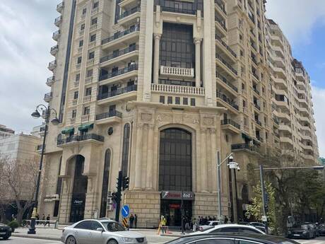 4-комн. · 278 m² · 8/16 этаж, Gənclik