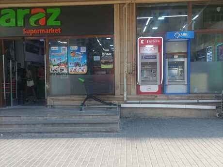 Obyekt - Binə q. - 650 m²