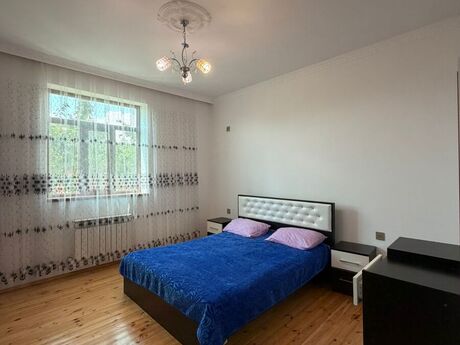 7 otaqlı həyət evi/bağ evi - Qəbələ - 220 m²