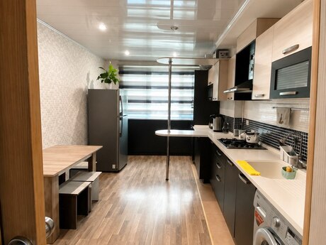 3 otaqlı köhnə tikili - Həzi Aslanov m. - 90 m²