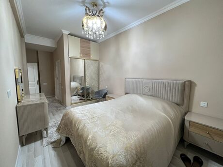 3 otaqlı yeni tikili - Elmlər Akademiyası m. - 125 m²