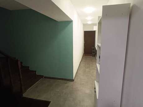 6 otaqlı həyət evi/bağ evi - Gənclik m. - 250 m²