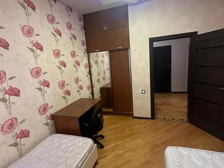 Продаётся 4-комнатная квартира в новостройке, Həzi Aslanov, 140 м², 235 000 AZN, фото 4 / 10