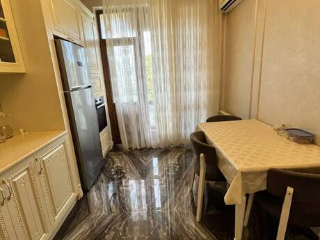 4 otaqlı mənzil, 156 m², Bakıxanov Rezidens FireLand: 450 000 ₼ 5