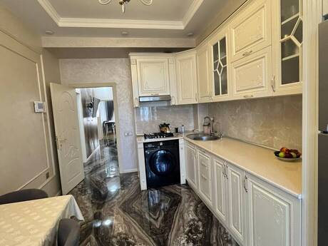 4 otaqlı mənzil, 156 m², Bakıxanov Rezidens FireLand: 450 000 ₼ 4