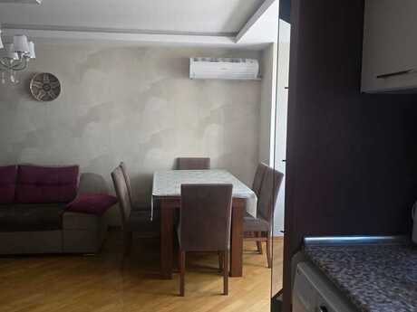 3 otaqlı köhnə tikili - Elmlər Akademiyası m. - 60 m²