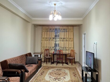2 otaqlı yeni tikili - Binəqədi r. - 70 m²