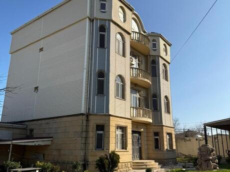 Elan №6373860 - Bakı, Badamdar q., 8 otaqlı, 620 m²