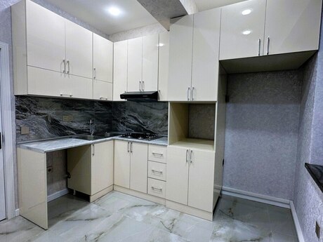 2 otaqlı yeni tikili - Qaraçuxur q. - 70 m²