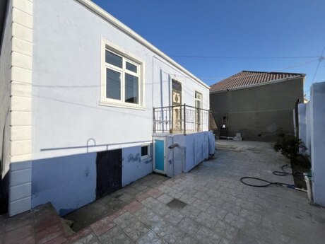 4 otaqlı həyət evi/bağ evi - Hövsan q. - 114 m²