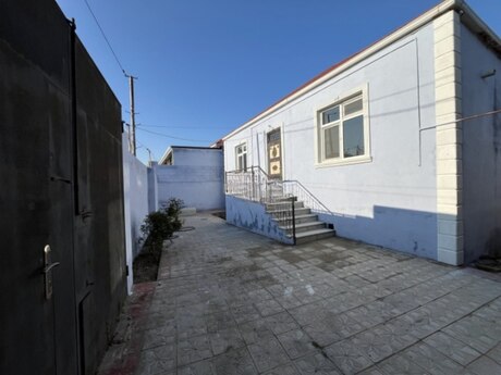 4 otaqlı həyət evi/bağ evi - Hövsan q. - 114 m²