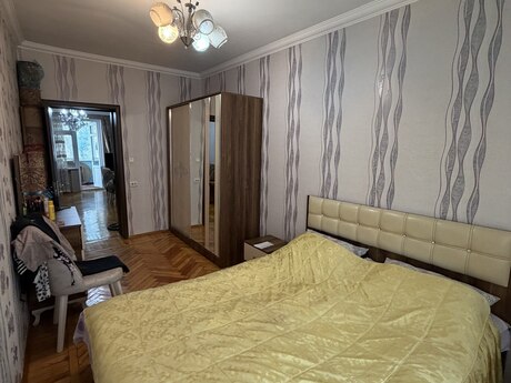 3 otaqlı köhnə tikili - Nərimanov r. - 75 m²
