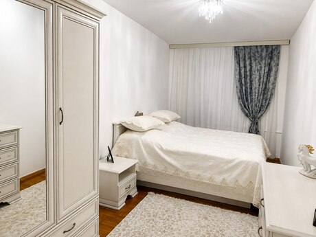 Объявление №6373978 - Баку, м. Иншаатчылар, 2-комн., 56 м², 5/5 этаж