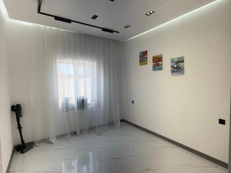 4 otaqlı həyət evi/bağ evi - Şüvəlan q. - 126 m²
