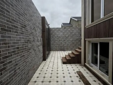 5 otaqlı həyət evi/bağ evi - Hövsan q. - 155 m²
