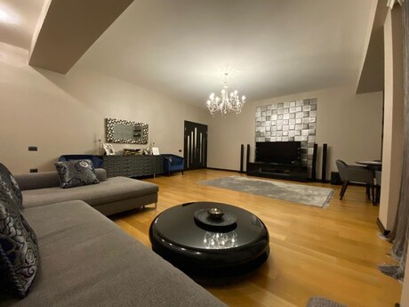 Elan №6374113 - Bakı, Nizami m., 3 otaqlı, 147 m², 5/14 mərtəbə