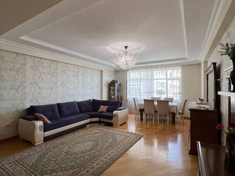 3 otaq · 150 m² · 16/18 mərtəbə, Badamdar