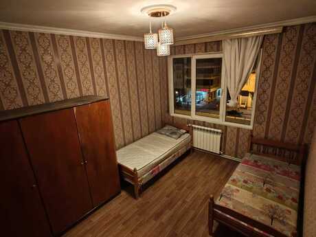2 otaqlı köhnə tikili - Gənclik m. - 50 m²