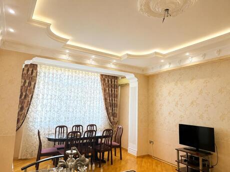Elan №6374193 - Bakı, Qara Qarayev m., 4 otaqlı, 120 m², 3/9 mərtəbə