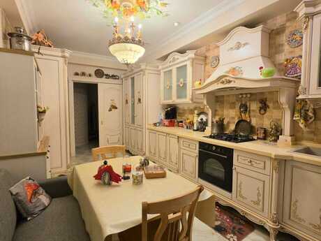 3 otaqlı yeni tikili - Nəsimi r. - 150 m²