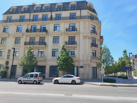 3 otaqlı yeni tikili - Ağ şəhər q. - 129 m²