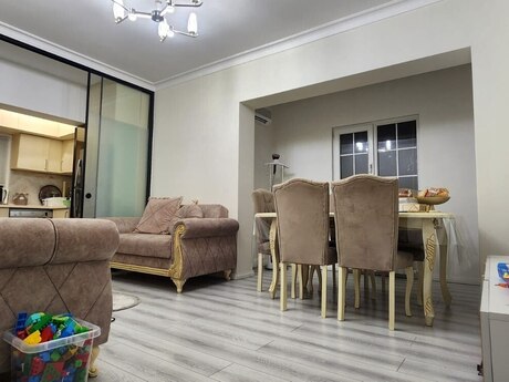 3 otaqlı köhnə tikili - Binəqədi r. - 65 m²