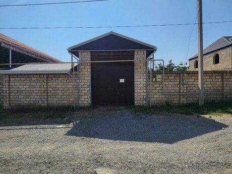 6 otaqlı həyət evi/bağ evi - Gəncə - 360 m²