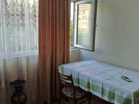 2 otaqlı köhnə tikili - Elmlər Akademiyası m. - 48 m²
