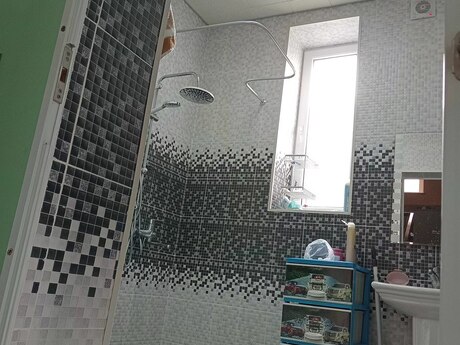 7 otaqlı həyət evi/bağ evi - Zabrat q. - 200 m²