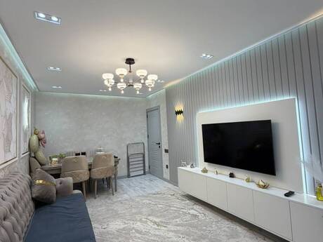 4 otaqlı köhnə tikili - Xalqlar Dostluğu m. - 110 m²