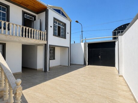 6 otaqlı həyət evi/bağ evi - Hövsan q. - 220 m²