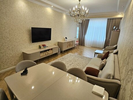 3 otaqlı mənzil, 105 m², Qara Qarayev: 287 000 ₼ 2