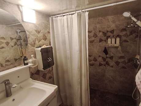 Продаётся 4-комнатная квартира в старом фонде, 20-ci sahə, 100 м², 187 000 AZN, фото 4 / 11