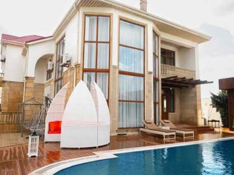 7 otaqlı həyət evi/bağ evi - Xəzər r. - 255 m²