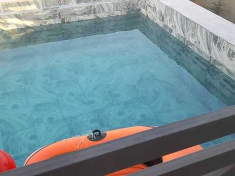 8 otaqlı həyət evi/bağ evi - Buzovna q. - 650 m²