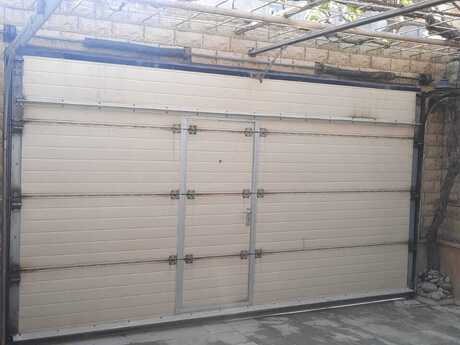 8 otaqlı həyət evi/bağ evi - Buzovna q. - 650 m²