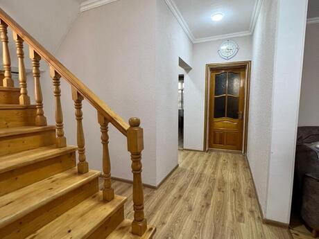 7 otaqlı həyət evi/bağ evi - Əhmədli m. - 230 m²