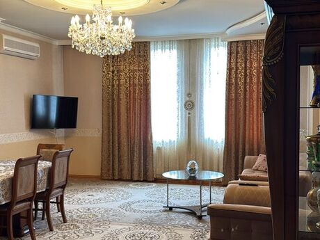 4 otaqlı yeni tikili - Nəriman Nərimanov m. - 176 m²