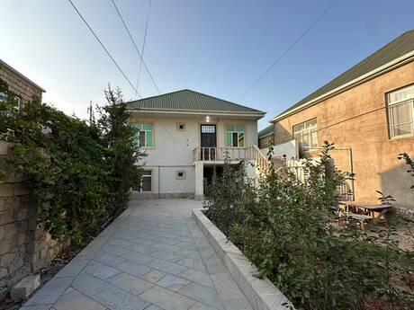 7 otaqlı həyət evi/bağ evi - Biləcəri q. - 200 m²