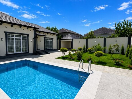 5 otaqlı həyət evi/bağ evi - Mərdəkan q. - 180 m²