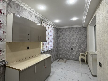 3 otaqlı mənzil, 60 m², Bakıxanov: 158 000 ₼ 5