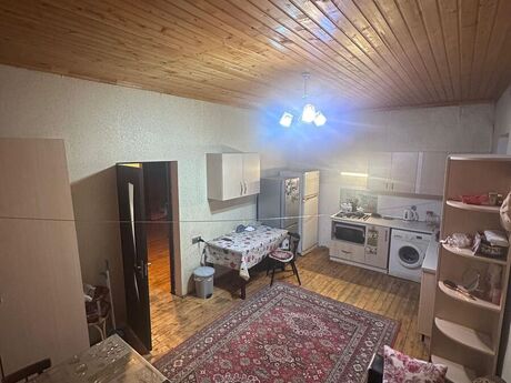 6 otaqlı həyət evi/bağ evi - Mehdiabad q. - 181 m²