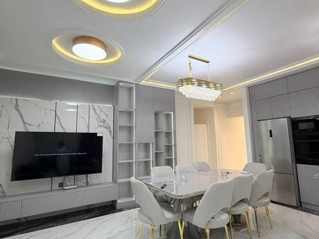 Kirayə 4 otaqlı mənzil, 125 m², Nərimanov: 2 700 ₼/ay 5