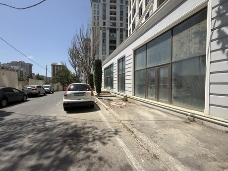Elan №6374756 - Bakı, Gənclik m., 715 m²