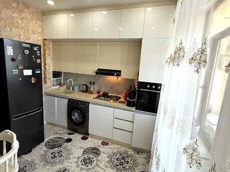 Elan №6374805 - Bakı, Koroğlu m., 3 otaqlı, 89 m², 12/13 mərtəbə