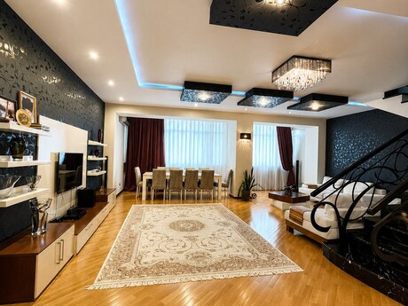 3 otaqlı mənzil, 165 m², İnşaatçılar: 350 000 ₼ 2
