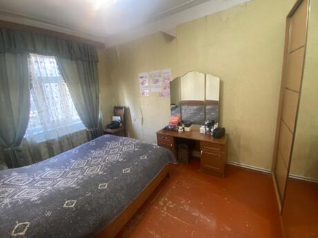 4 otaqlı köhnə tikili - Sumqayıt - 90 m²