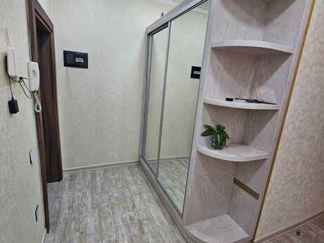 3 rooms · 129 m² · floor 14/18, İçəri Şəhər