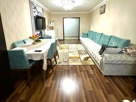 3 otaqlı mənzil, 80 m², Bakıxanov: 175 000 ₼ 2